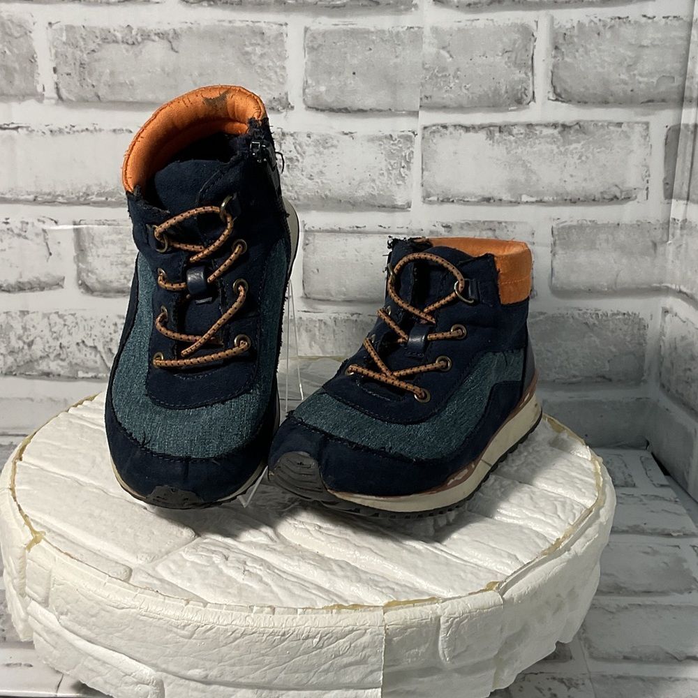 Kids' Navy and Orange High-Top Shoes